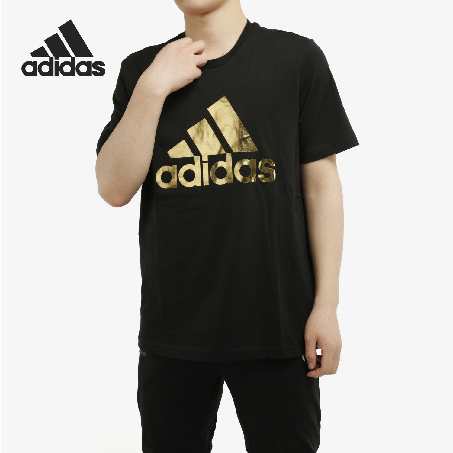 Adidas/阿迪达斯正品夏季男子运动型格套头宽松短袖休闲T恤FN1735