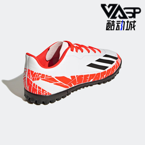 阿迪达斯大童运动足球鞋