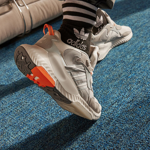 复古运动鞋Adidas/阿迪达斯耐磨
