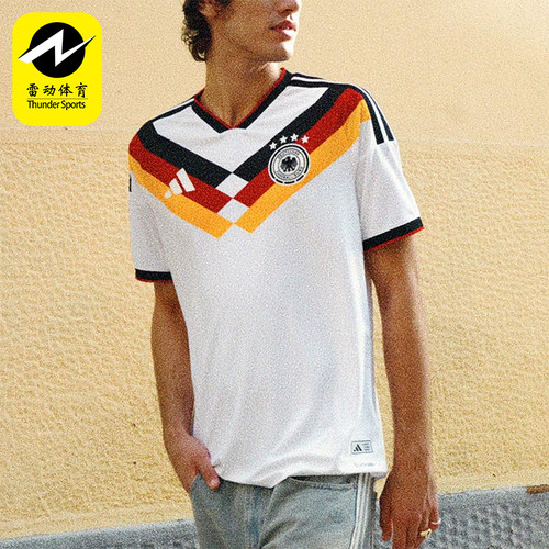 Adidas/阿迪达斯正品GERMANY 26男女运动足球修身训练短袖JN2066