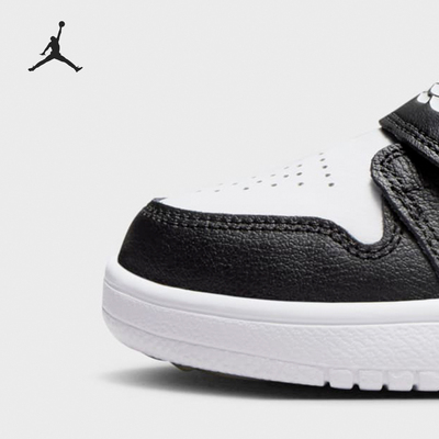 Nike/耐克正品JORDAN小童运动耐磨中帮轻便篮球鞋BQ7197-092