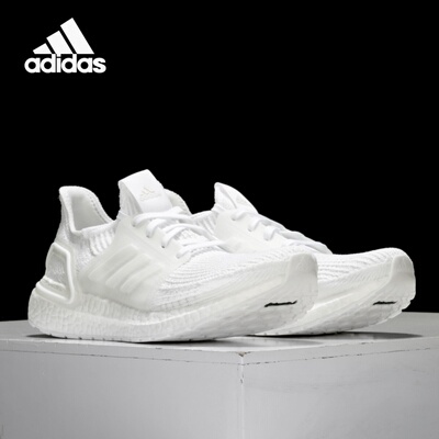 阿迪达斯ULTRABOOST男女跑步鞋