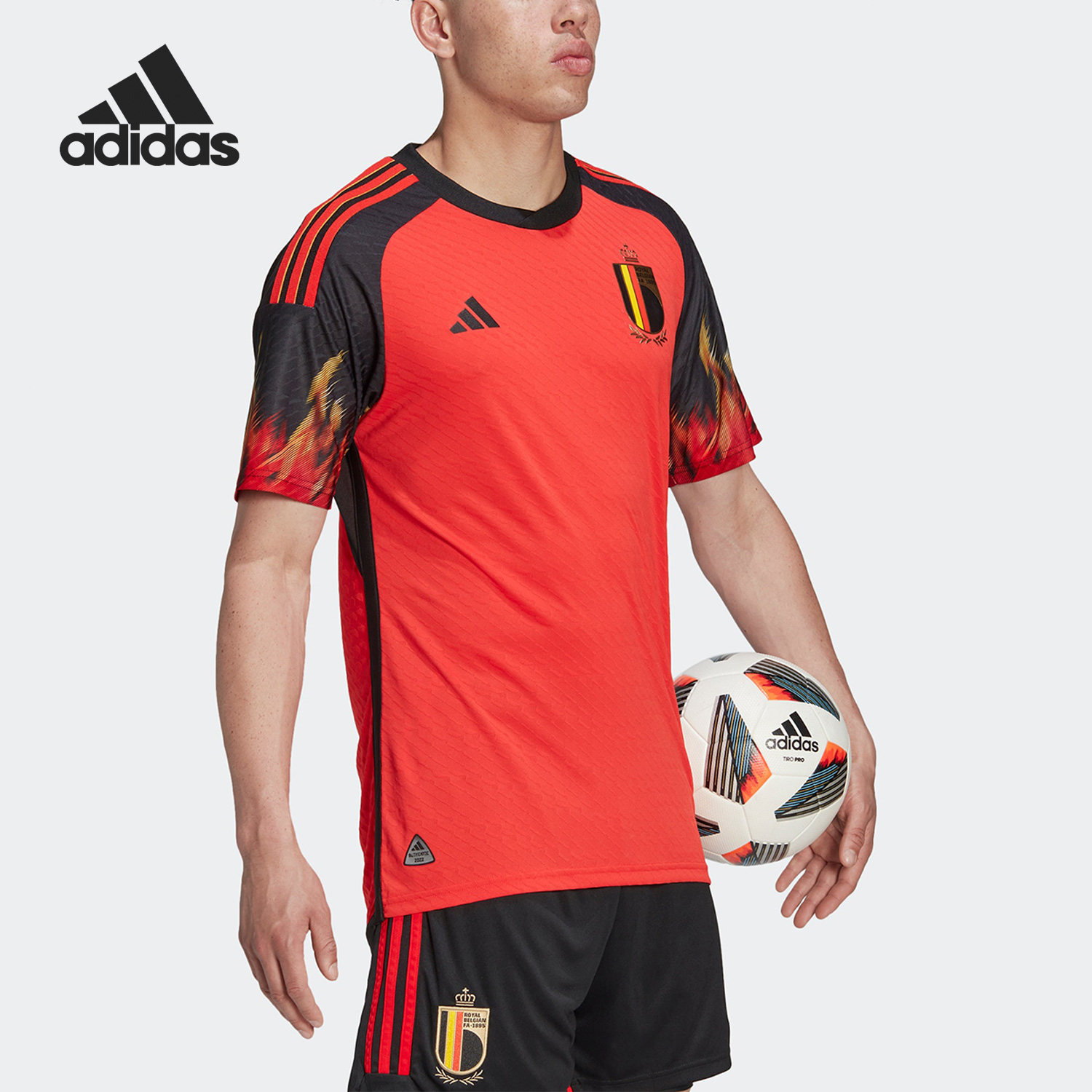 adidas/阿迪达斯比利时队球员版男子足球运动球衣hd9413