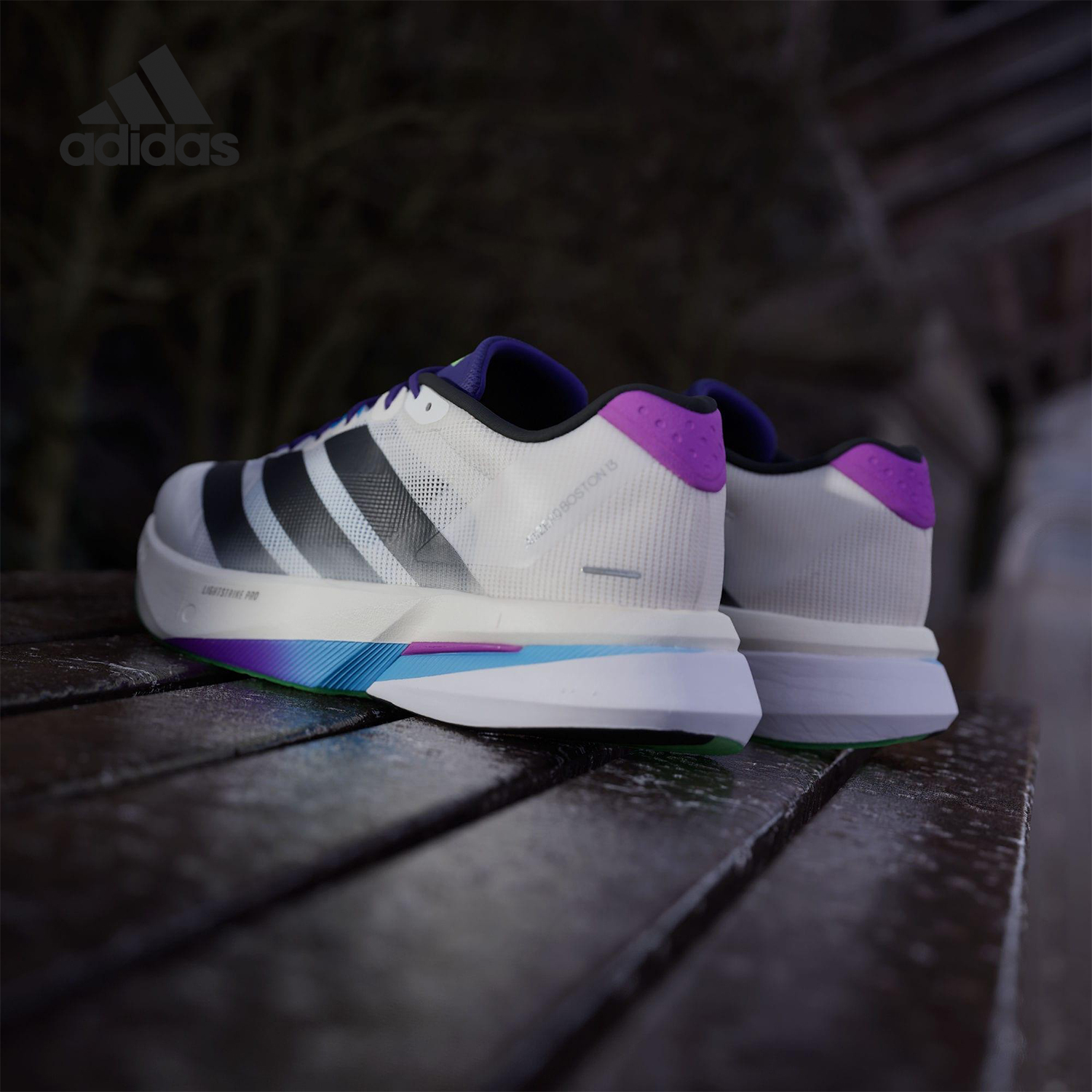 Adidas/阿迪达斯官方正品2025秋季款男士运动减震跑步鞋JS4946