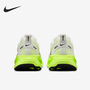 Nike/耐克正品Vomero 18女士卫衣厚底缓震跑步鞋HM6804-102