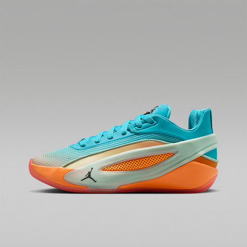 Nike/耐克正品JORDAN GS女子大童低帮缓震时尚篮球鞋IU2366-900