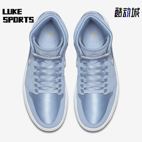 耐克女士防滑轻便篮球鞋