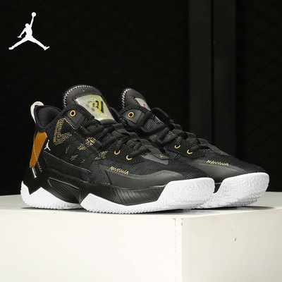 耐克JORDAN男子缓震篮球鞋