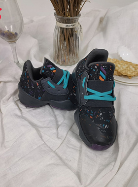 Adidas/阿迪达斯正品夏季新款男大童休闲运动篮球鞋EF9945