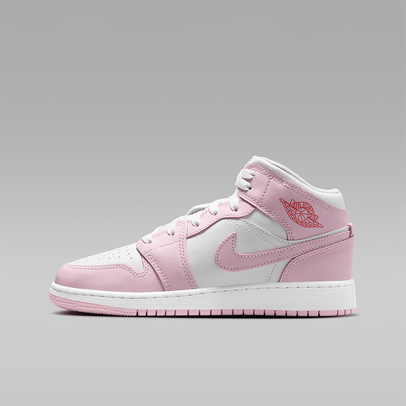 Nike/耐克正品JORDAN GS女子大童经典透气篮球鞋DQ8423-608