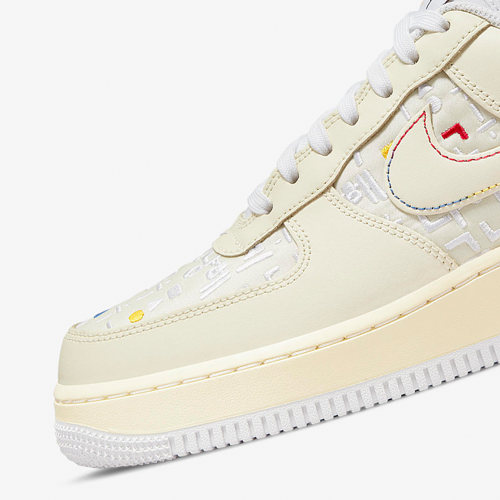Nike/耐克正品Air Force 1男女运动耐磨透气板鞋DO2701-715