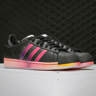 运动休闲鞋 Adidas 贝壳头板鞋 三叶草男女同款 FU9394 阿迪达斯正品