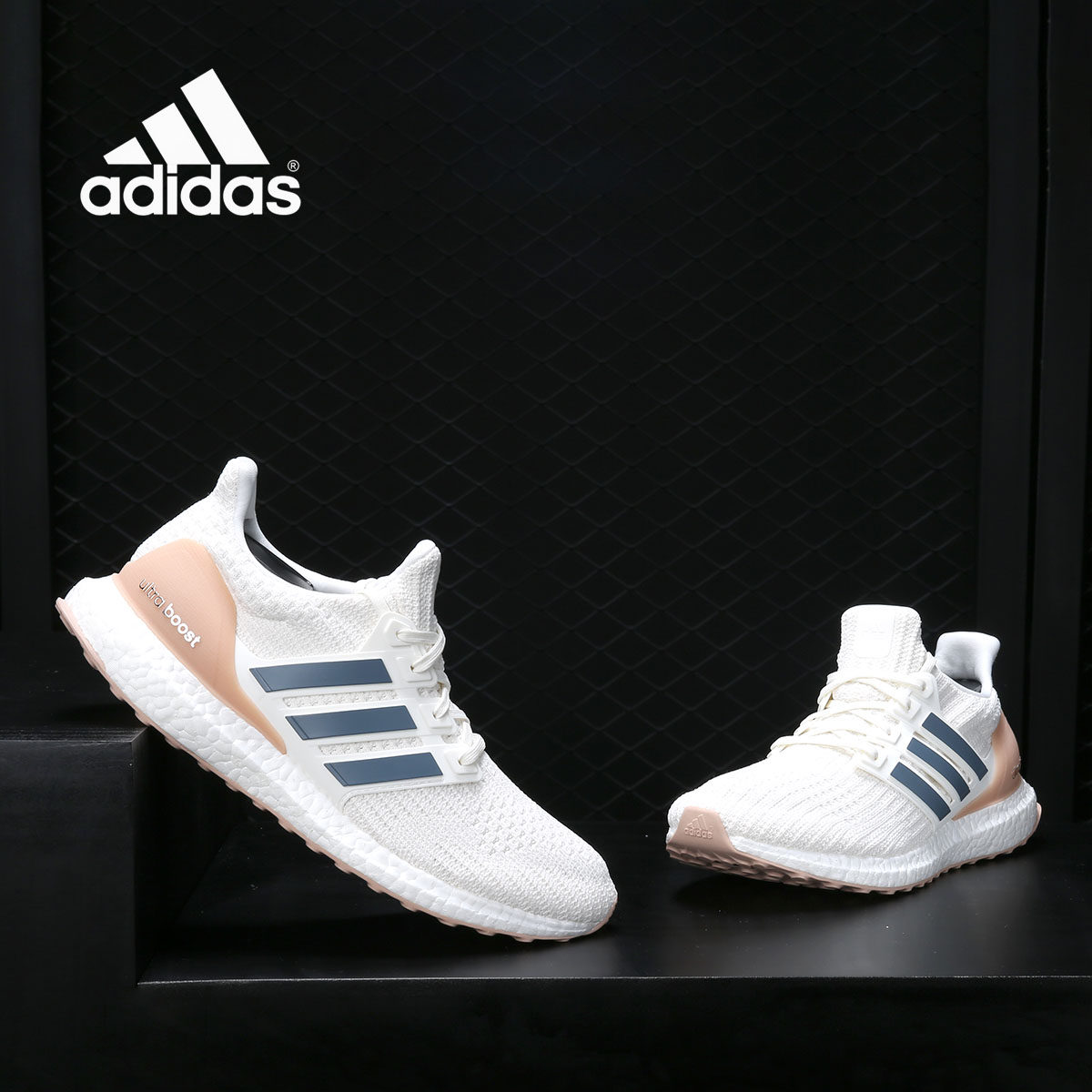Adidas/阿迪达斯官方正品UltraBOOST男女缓震运动跑步鞋CM8114