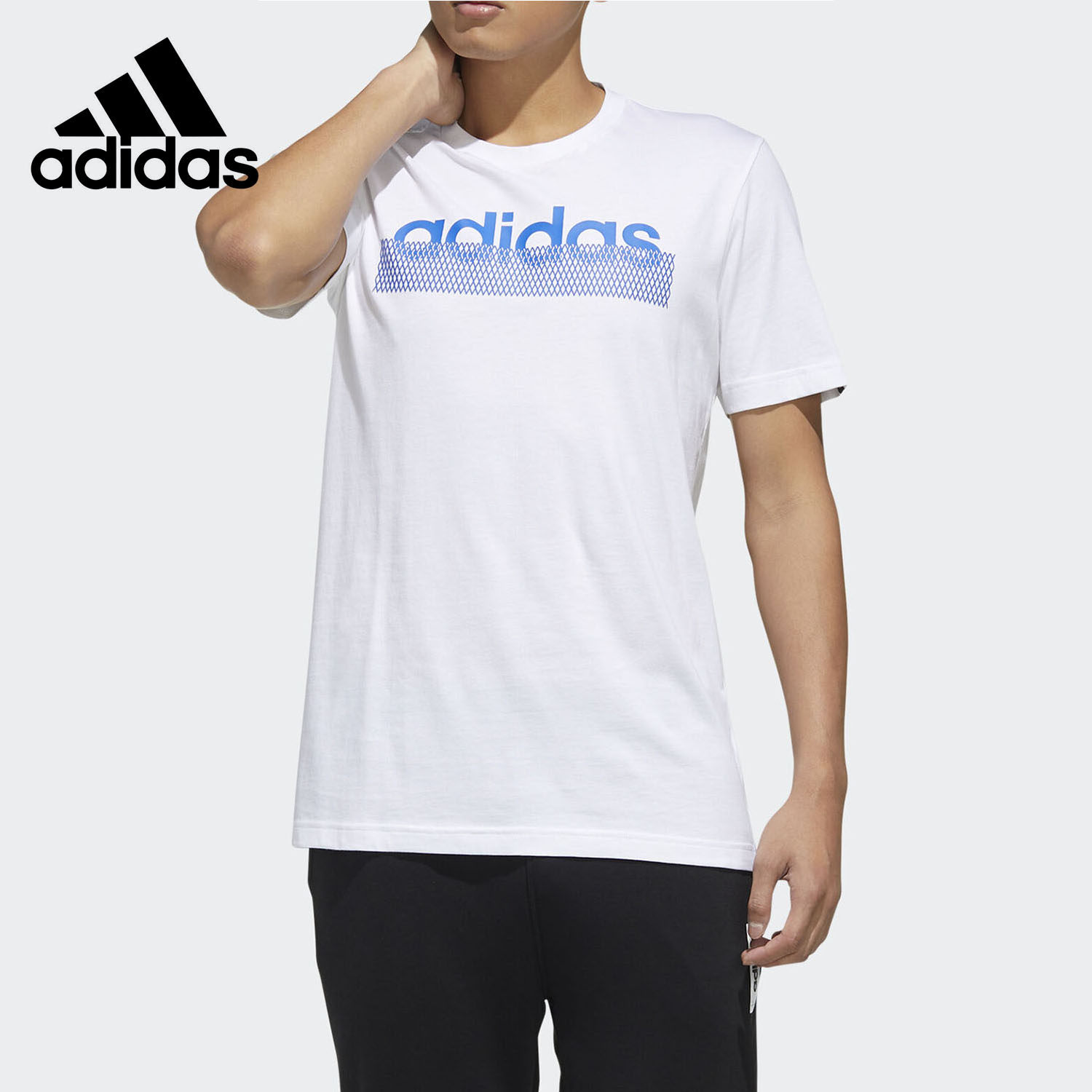 Adidas阿迪达斯正品男刺绣圆领宽松上衣图案男装短袖T恤FM6238