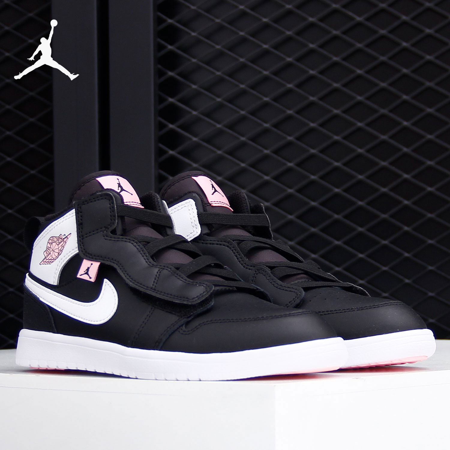 Nike/耐克正品当季JORDAN 1 MID ALT大童休闲运动鞋 AT4612-061