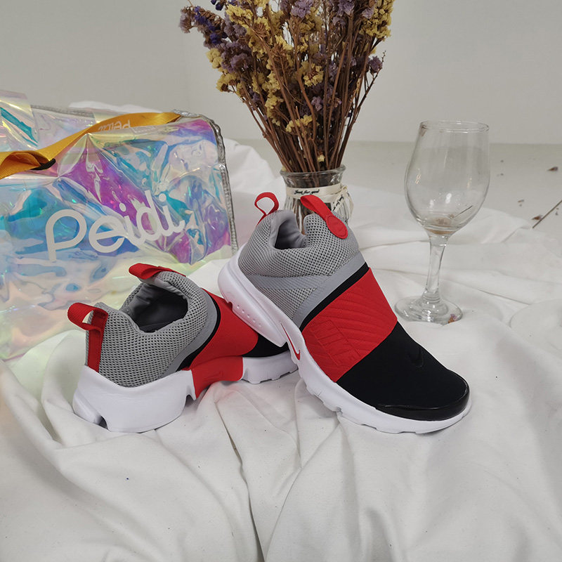 耐克儿童一脚蹬运动鞋