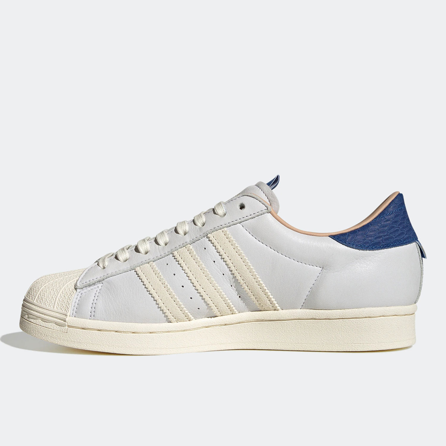 车缝线系带板鞋Adidas阿迪达板鞋