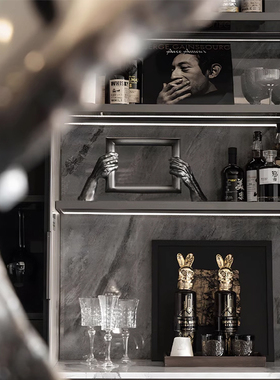 样板间水主题轻奢酒吧组合