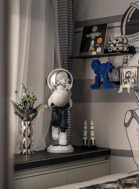 宇航员飘窗边柜极简现代手办摆件设计搭配样板间展厅卧室展柜装饰