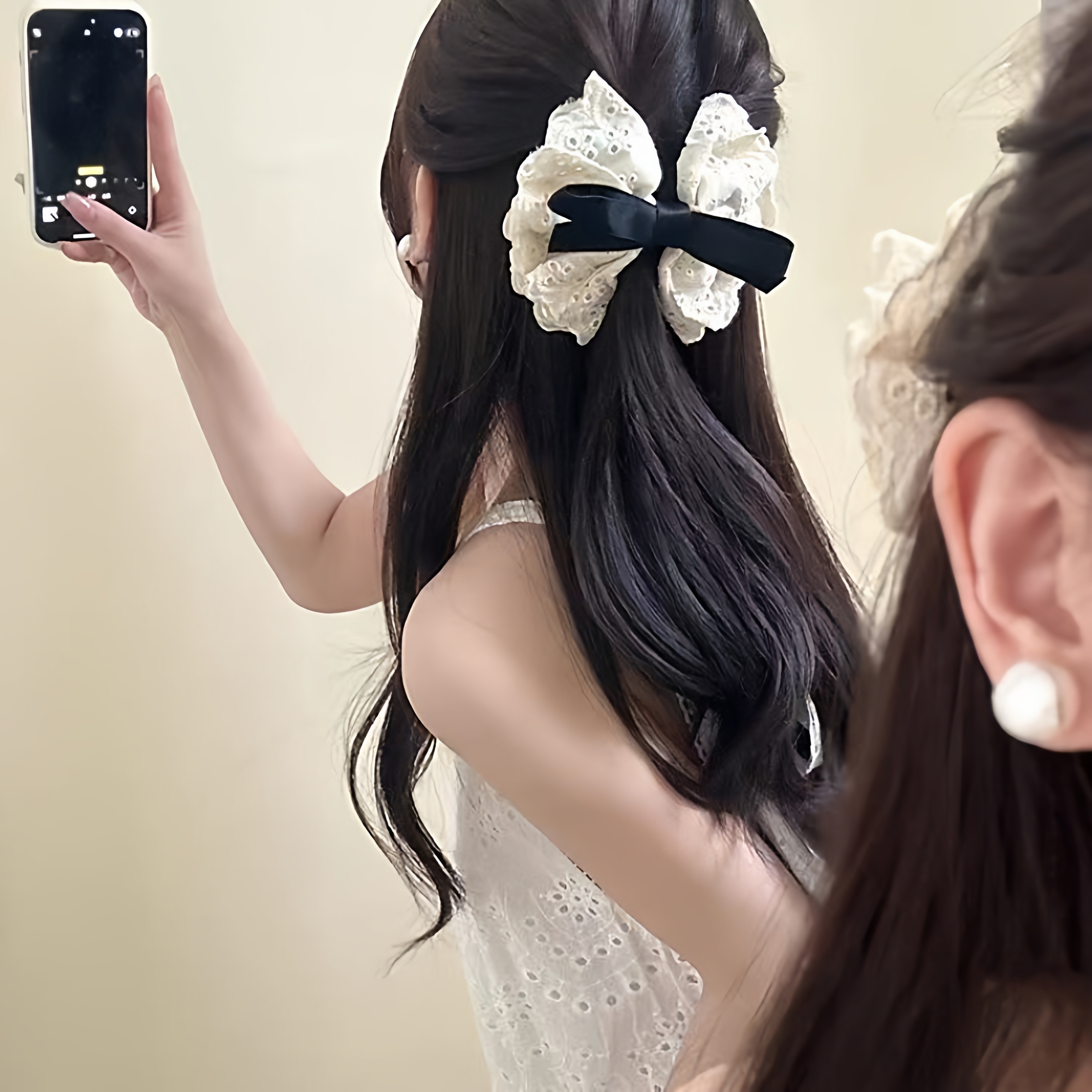 高级感韩系白色蝴蝶结蕾丝大肠发圈韩版新款头饰女生扎头布艺发绳