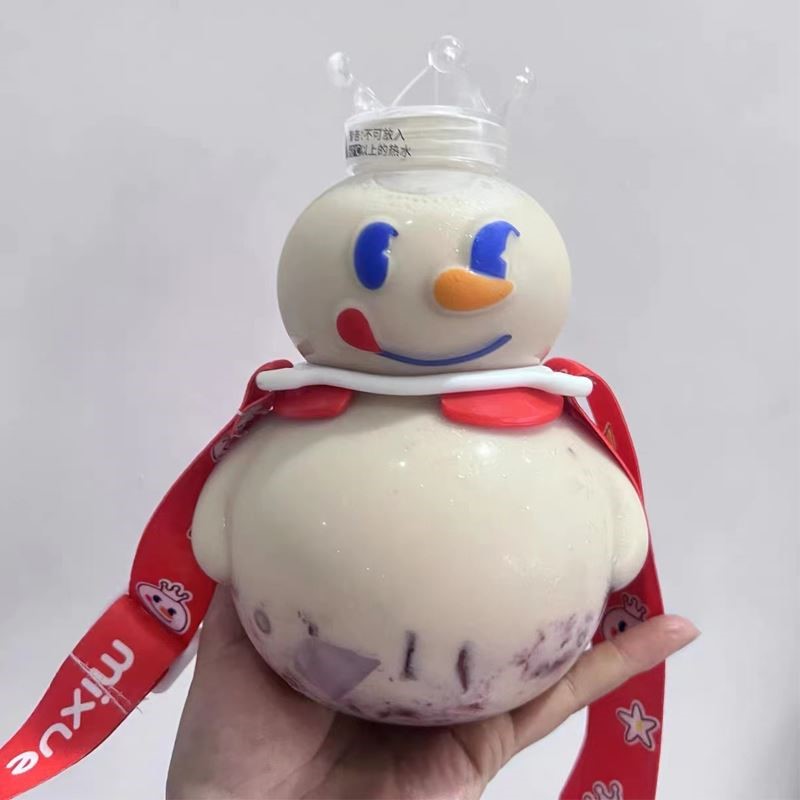 蜜雪冰城儿童吨吨桶手提可爱奶茶图片