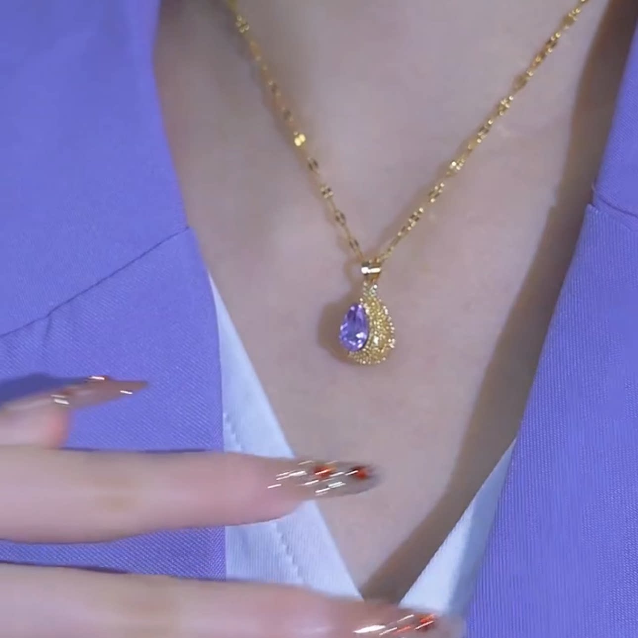 轻奢小众设计感紫水晶水滴吊坠项链女2026年新款潮高级锁骨链颈饰