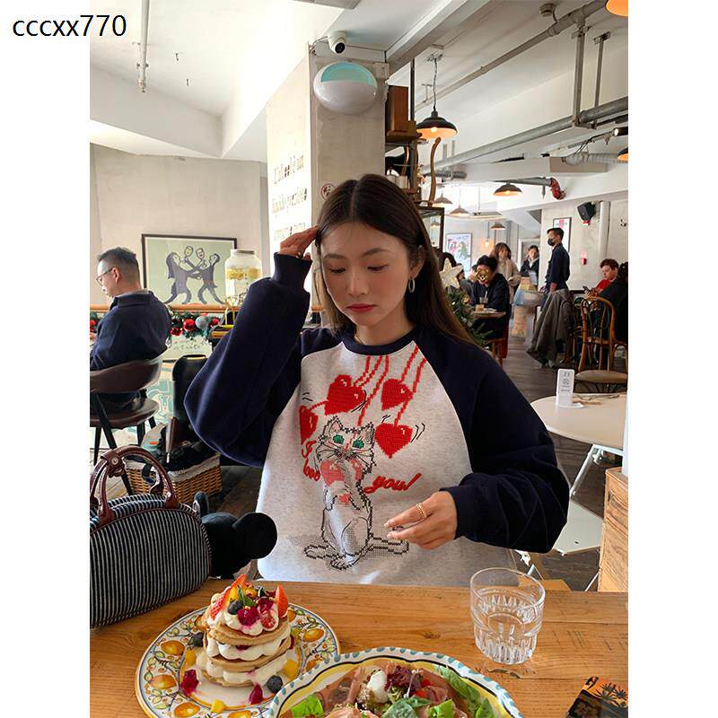 卫衣韩系慵懒风无帽套头外套2025新款早春刺绣小个子圆领