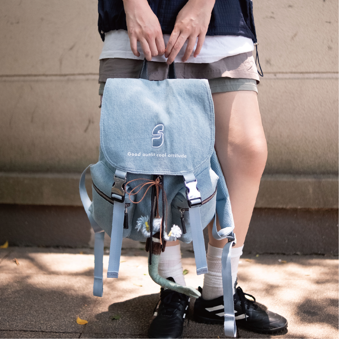 shanahs轻便双肩包女旅游户外大容量高颜值牛仔背包通勤电脑包包