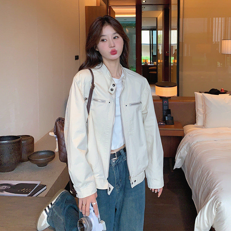 白色工装薄外套女春秋新款2026超火韩系休闲漂亮立领短款正肩夹克