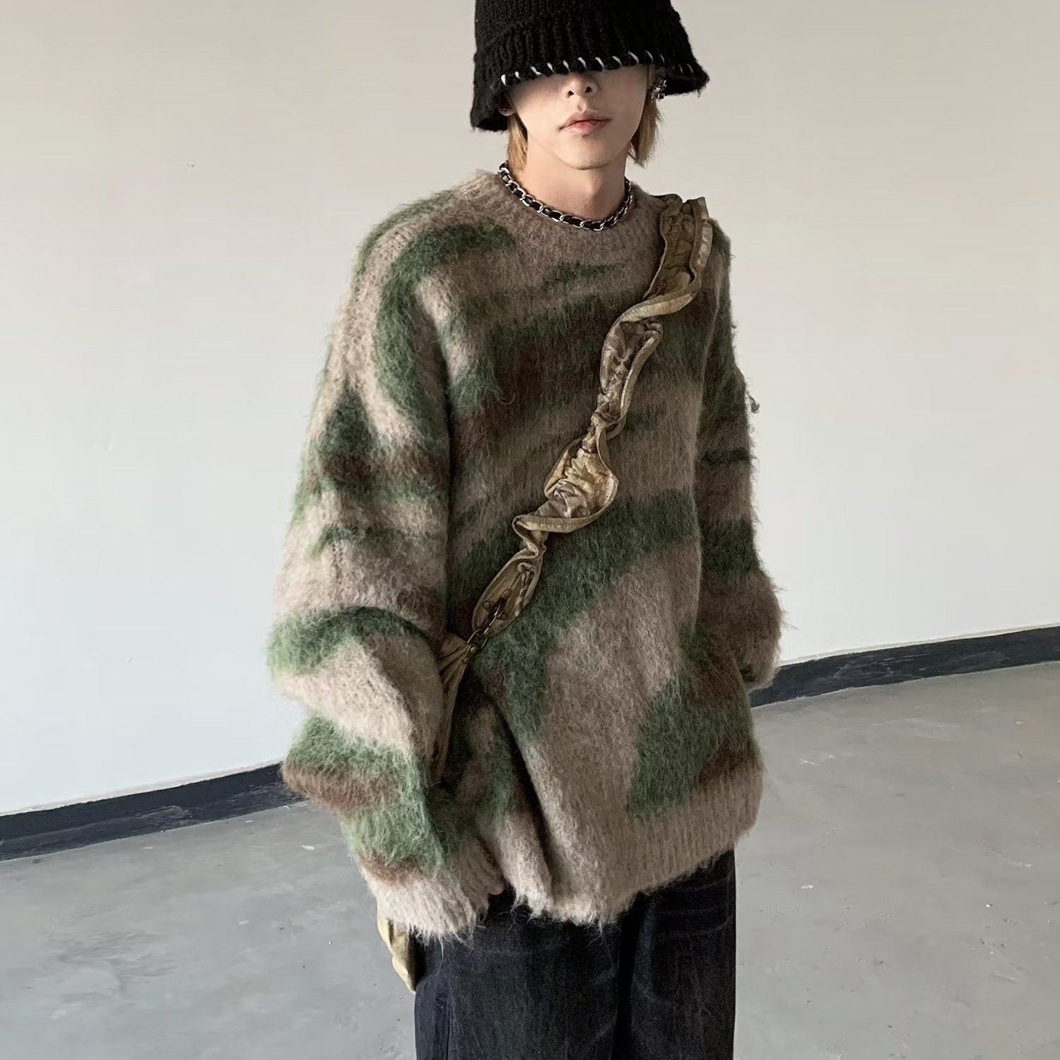 本命年红色羊毛秋冬加厚海马毛软糯斑马纹宽松慵懒针织衫毛衣男款