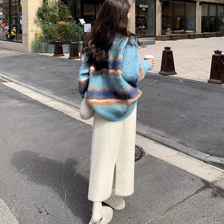 水貂绒白色针织半身裙女秋冬配毛衣高腰显瘦直筒开叉包臀裙