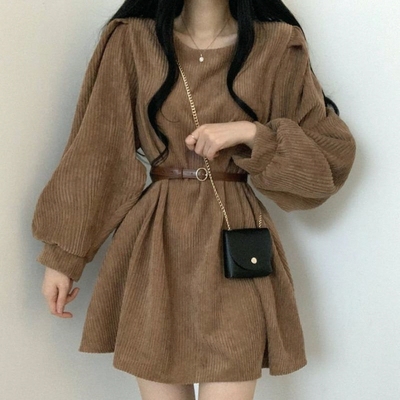 冬季连衣裙复古法式桔梗气质泡泡袖秋新款女装小个子2025年灯芯绒