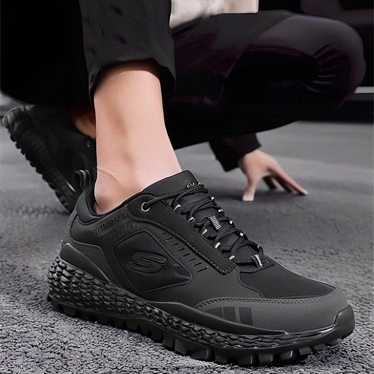 斯凯奇厚底缓震运动鞋