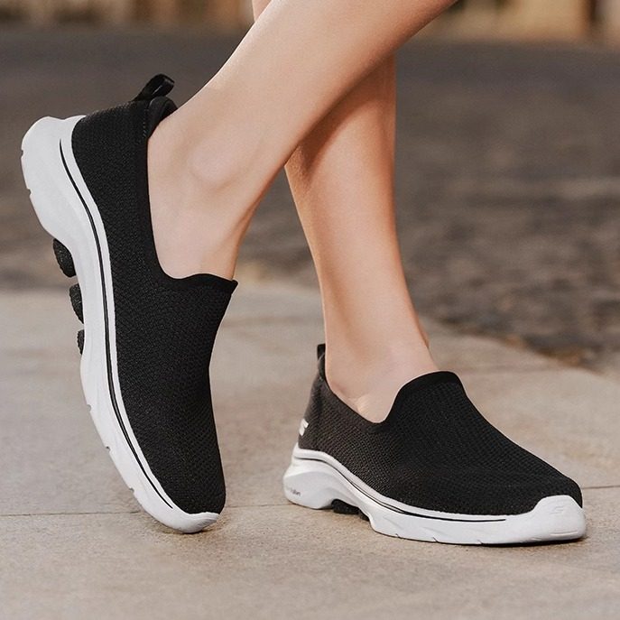 Skechers斯凯奇2026新款夏季女一脚蹬健步鞋休闲鞋散步妈妈鞋透气,女鞋,健步鞋,淘宝优惠券,粉丝福利购,淘宝优惠卷