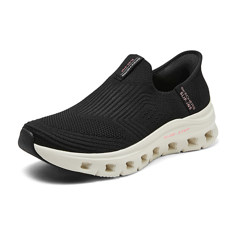 EVA及橡胶大底，轻质吸震