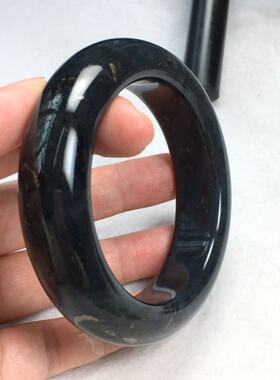 岫玉火石青正圈58口洒金手镯