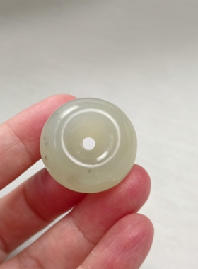 天然岫玉平安扣吊坠厚款毛衣链