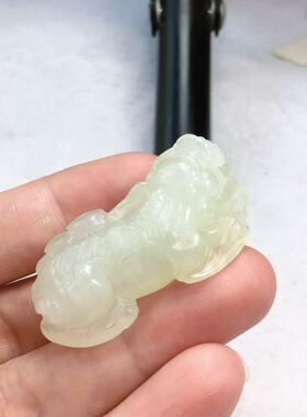 天然岫玉貔貅吊坠一物一图