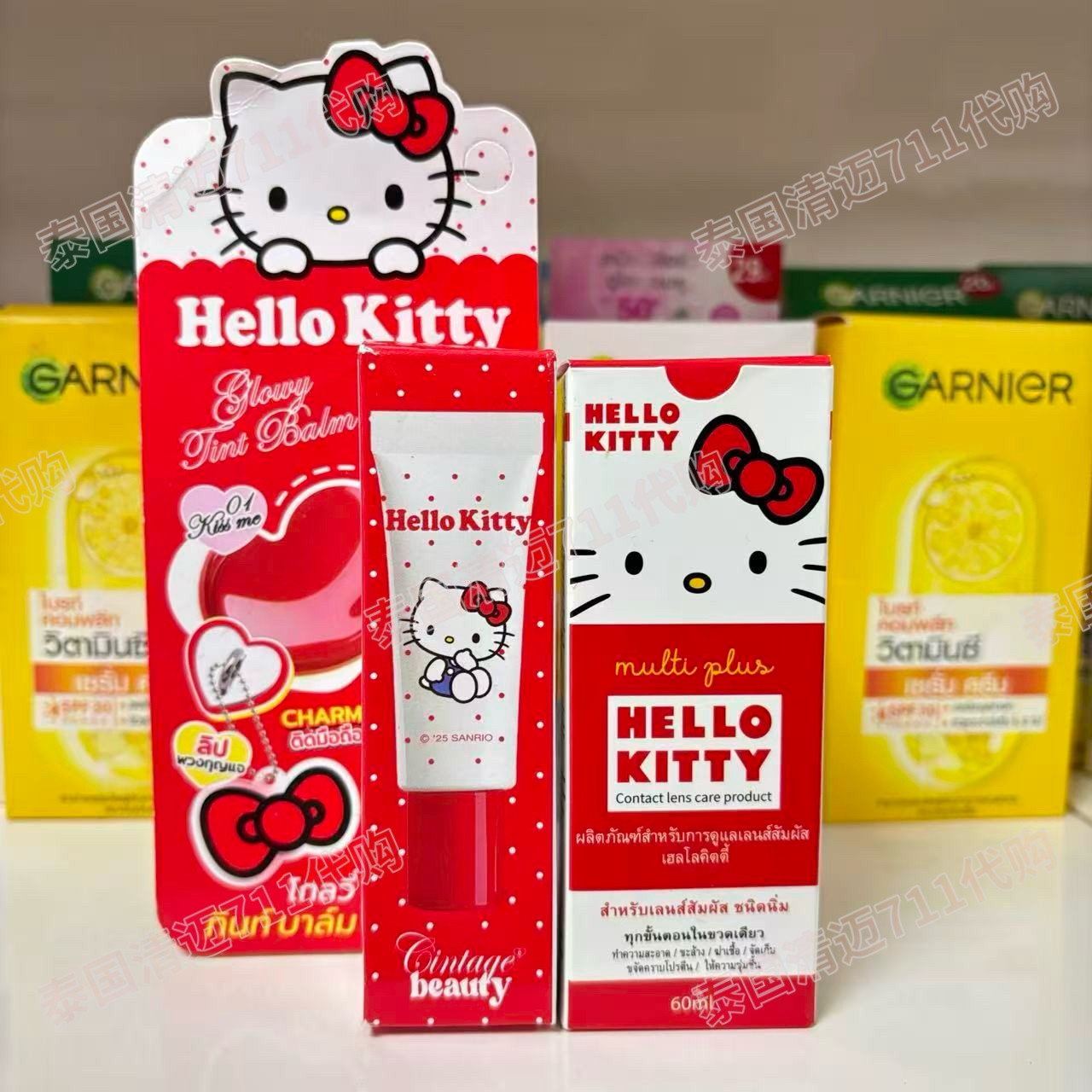 泰国Hello Kitty联名唇釉润唇膏腮红隐形眼镜护理液套装限定款