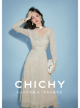 CHICHY法式复古名媛风长袖波点连衣裙女春季款不规则设计感长裙子