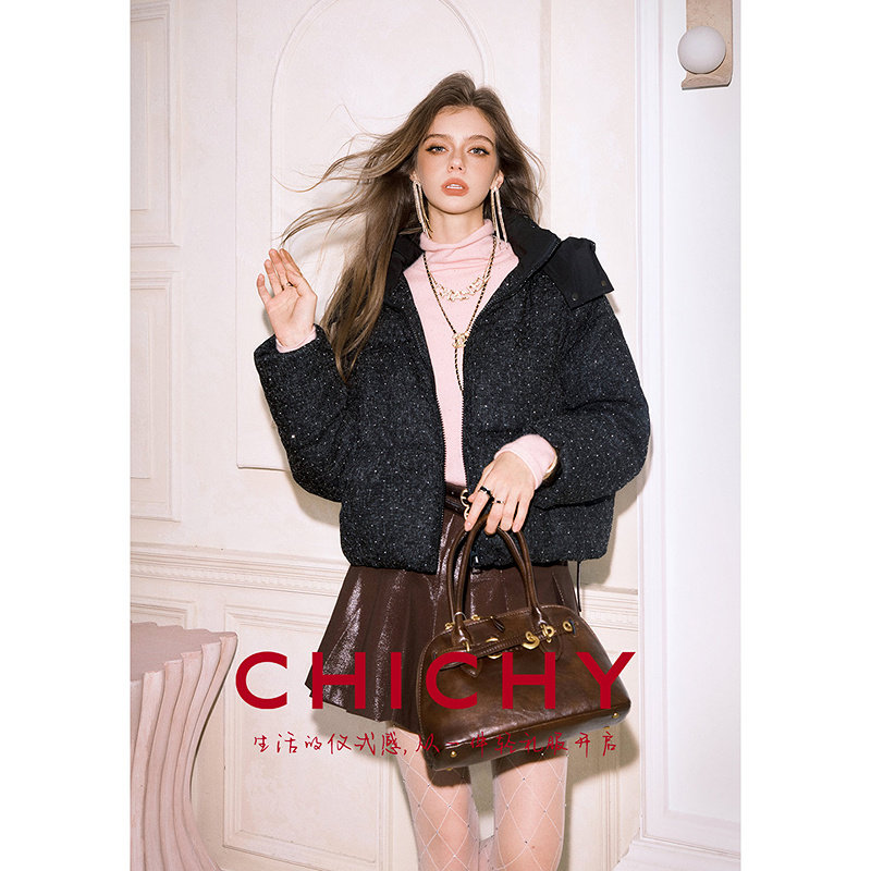 【90%鹅绒】CHICHY高级烫钻短款连帽羽绒服女25冬季新款保暖外套,女装/女士精品,羽绒服,淘宝优惠券,粉丝福利购,淘宝优惠卷