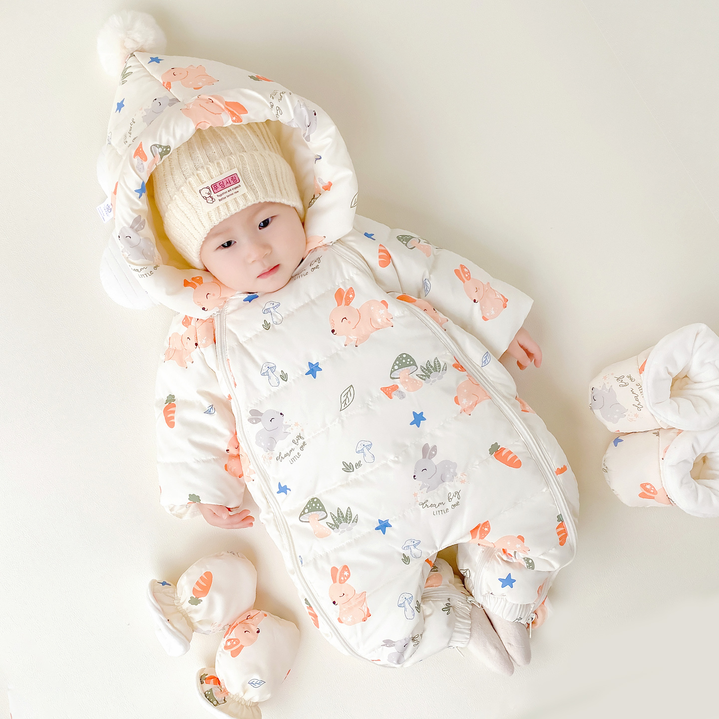 睿也婴儿羽绒服连体衣男女宝宝外出哈衣冬季新生幼儿衣服抱衣爬服