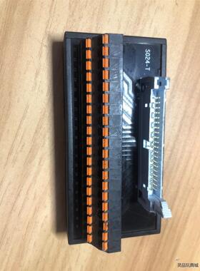 SUNCIO东莱尔S024-T 端子台，少个卡子，未使用过，议价商品