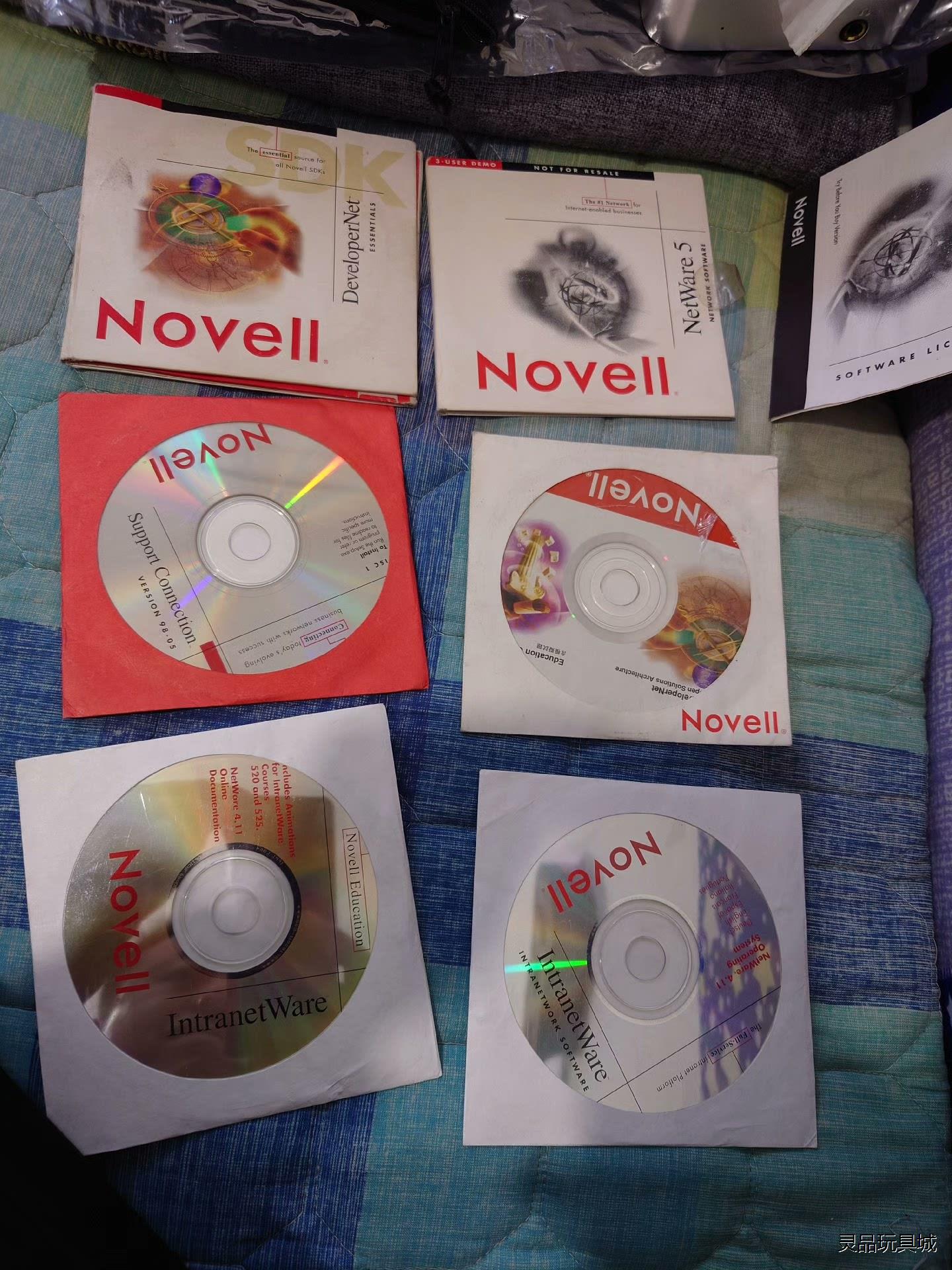 NOVELL NETWARE5系统，系统光盘，含SDK，未测议价商品