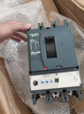 施耐德NSX400N塑壳断路器没用过拆机下来的。盖子是后换议价商品