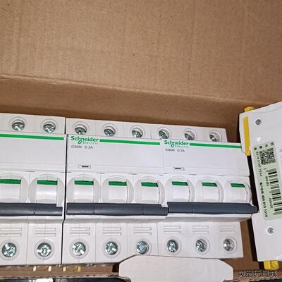 施耐德小型断路器3PD2A，A9F19302，全新正品原包装议价商品
