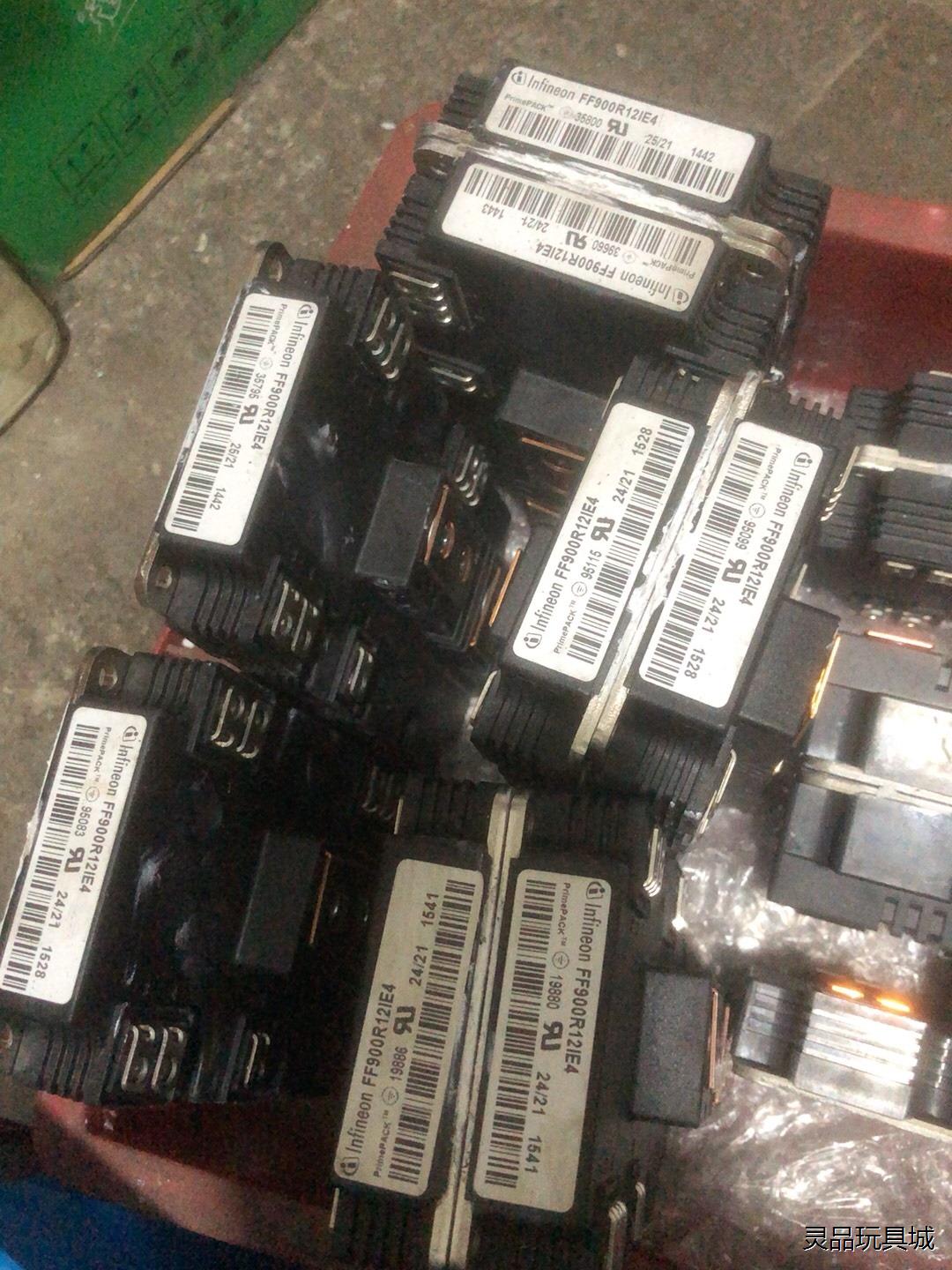 ff900r12ie4、ff900r12ip4、原装拆机包上议价商品