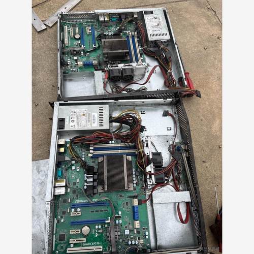ASRockRaE3C204-V4L永
