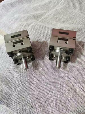 Feinpruef 齿轮计量泵 ，实物照片！外观尺寸：长：3议价商品