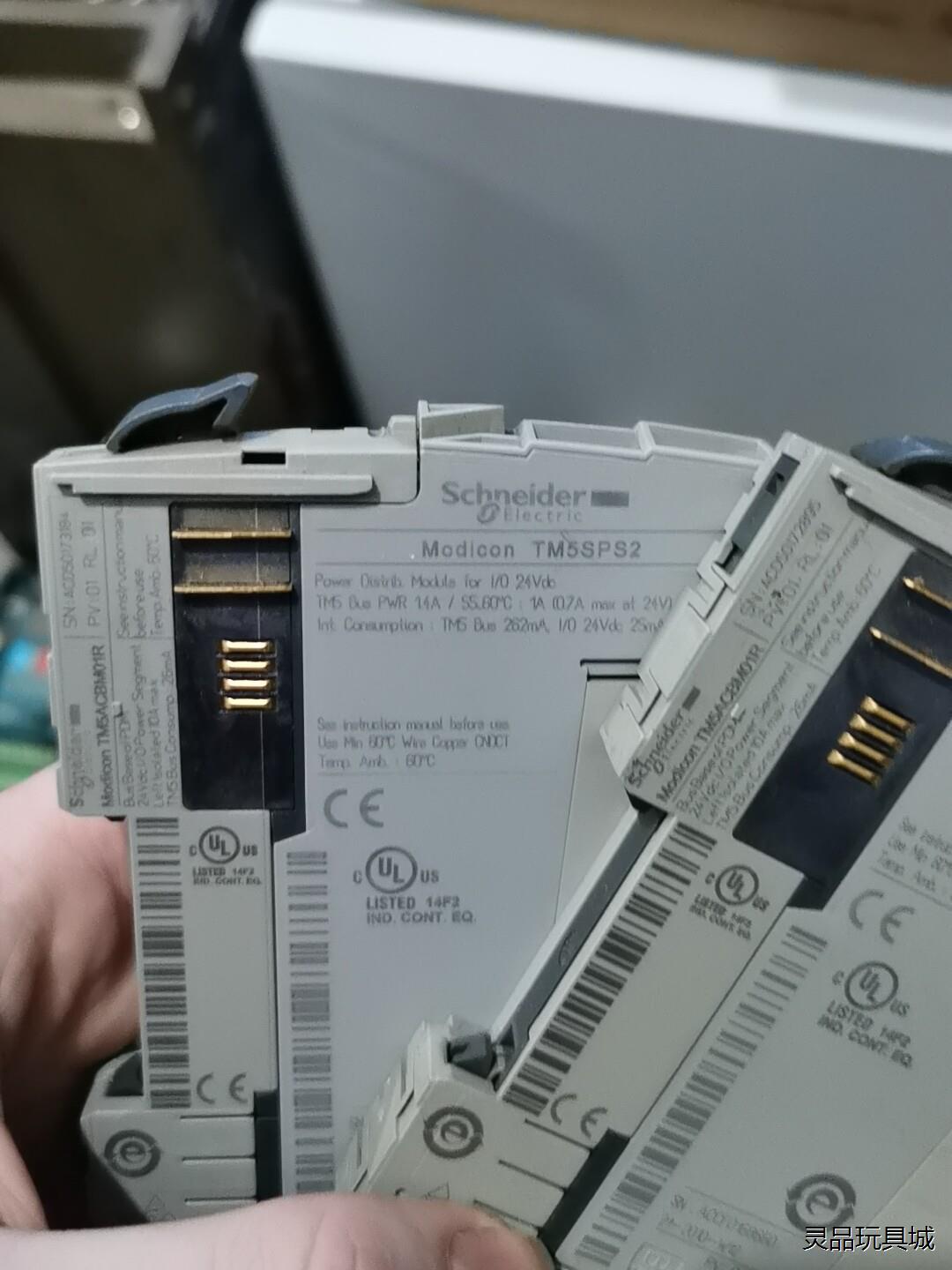 施耐德 TM5SPS2    TM5SPS1  各一件  一议价商品